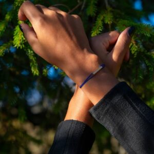 le-vent-a-la-francaise-bracelet-barre-doree