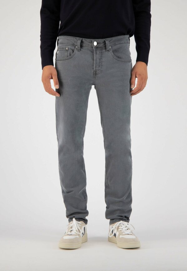 mud-jeans-dunn-low-tapered-03-gre