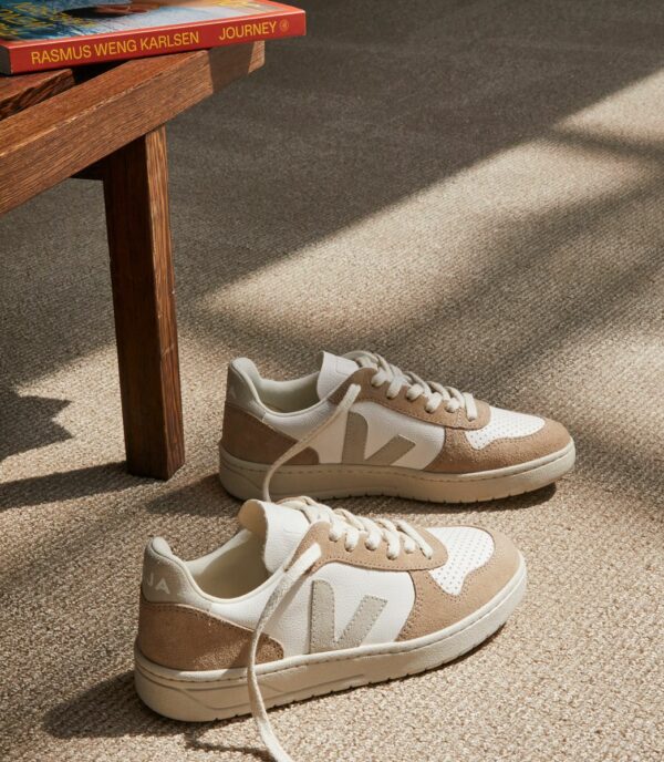 VEJA - V10 Baskets - White Natural Sahara – Image 2