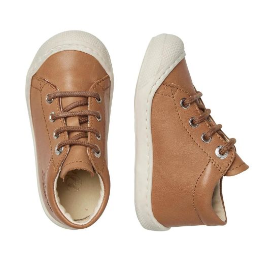 naturino-cocoon-a-lacets-cognac