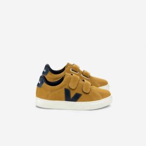 veja-esplar-small-suede-nautico-camel