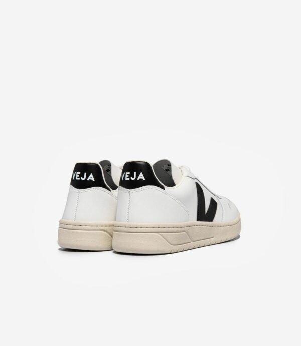 Veja - Baskets - V10 Leather White Black – Image 3