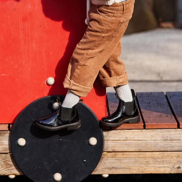 BLUNDSTONE - Chelsea 2255 - NOIR PATENT – Image 2