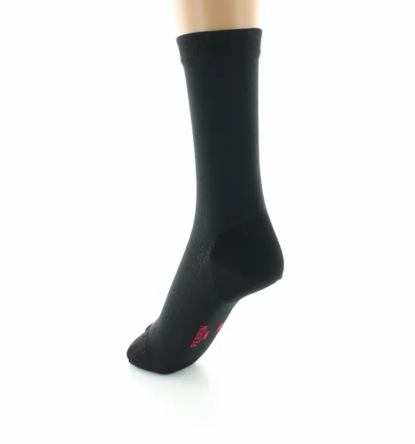 perrin-chaussettes-femme-en-maille-ajourée-soie-noi