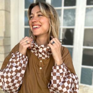 poule-party-ponchos-adulte-damiers