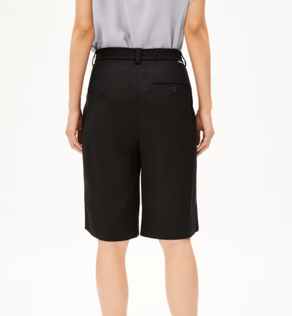 ARMEDANGELS - Bermuda Namaal - Black – Image 2