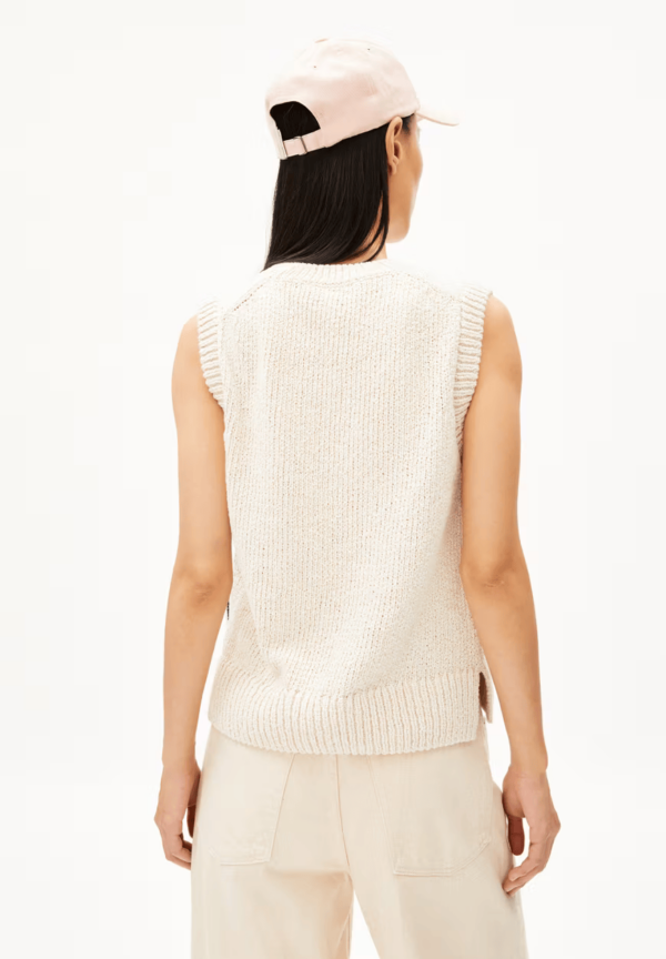 ARMEDANGELS - Haut en maille Taari - Oatmilk Light – Image 2