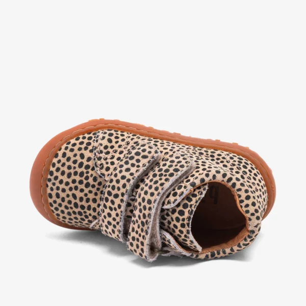 bis-baref-hale-v-black-dots