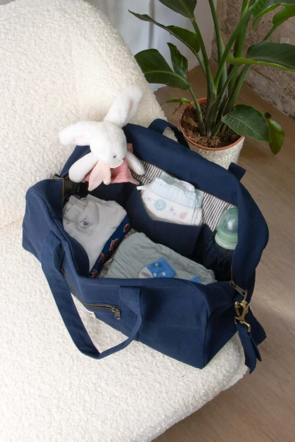 hindbag-sac-a-langer-basile-navy