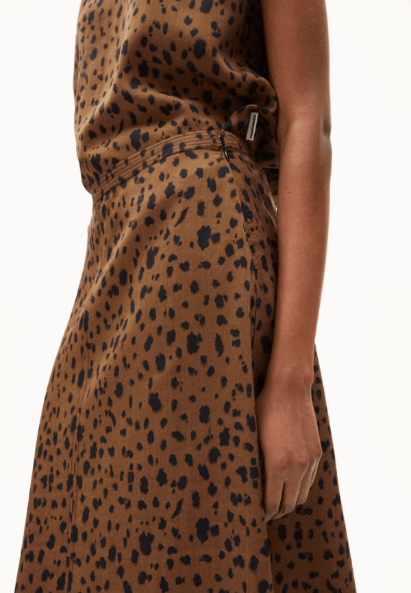 ARMEDANGELS - Jupe Wolaaria Leopaa - Dark camel – Image 3