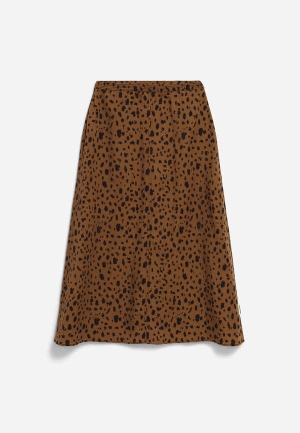 armed-wolaaria-leopaa-dark-camel