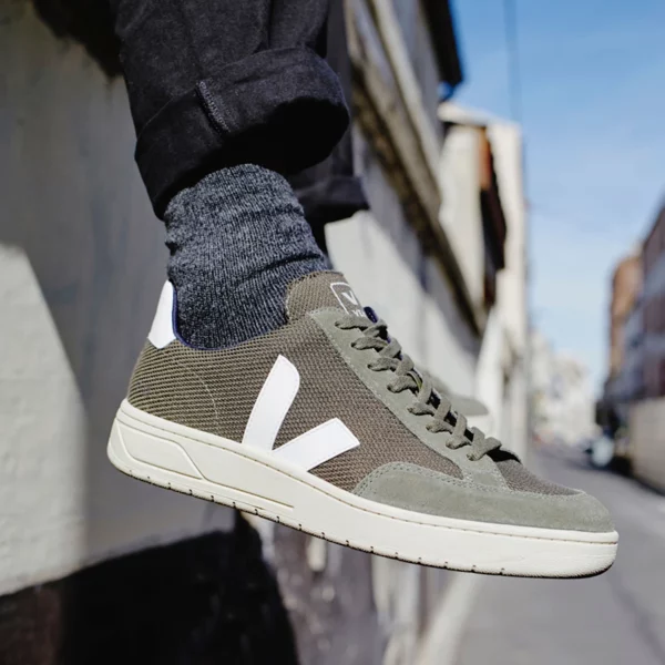 veja-v12-mesh-olive-white