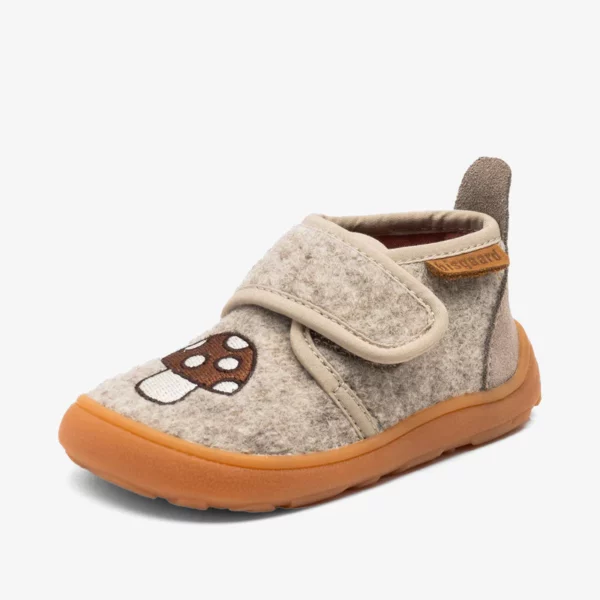 BISGAARD - Chausons Basic X Miffy - Sable – Image 2