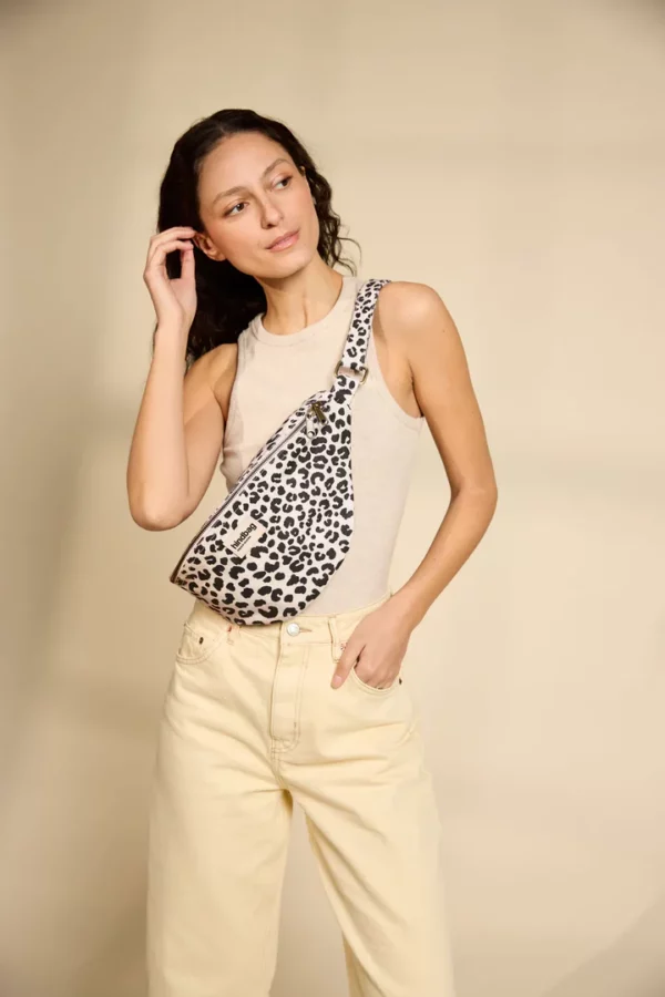 hindbag-sasha-leo-beige