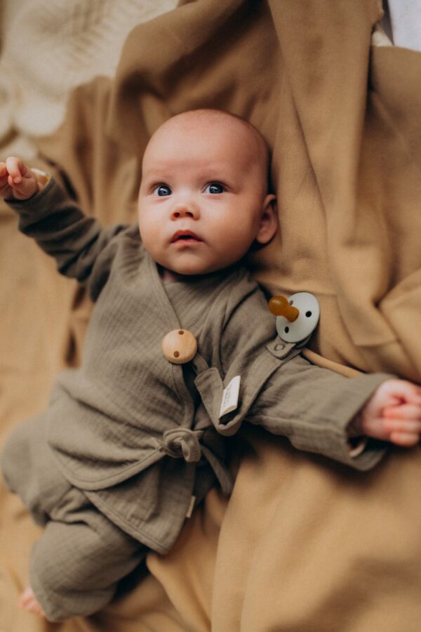 wo-wrap-jacket-tea-leaf