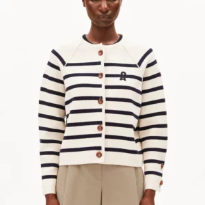 armed-placed-stripe-oatmilk