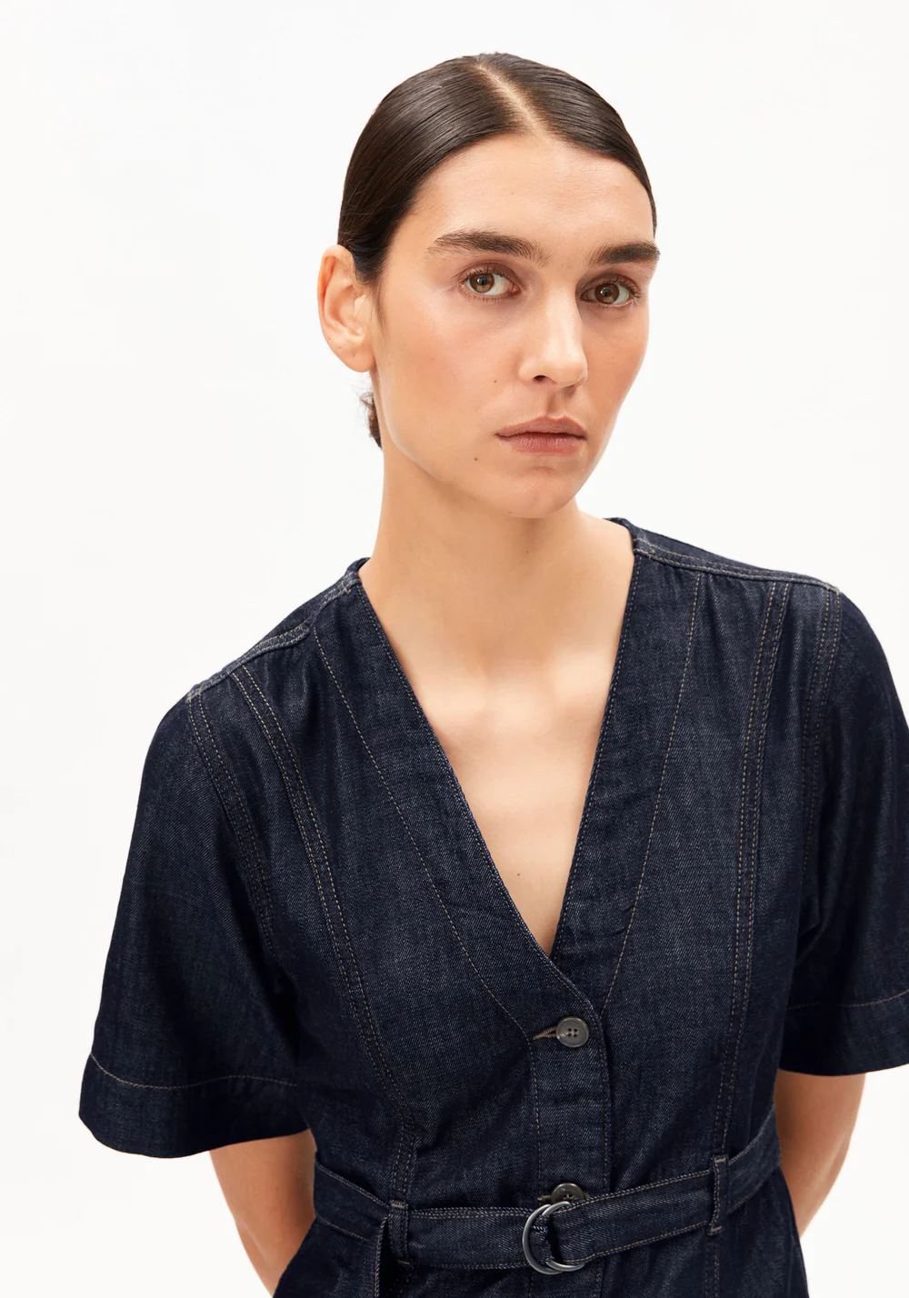 ARMEDANGELS - Robe en jean longue avec ceinture – Image 3