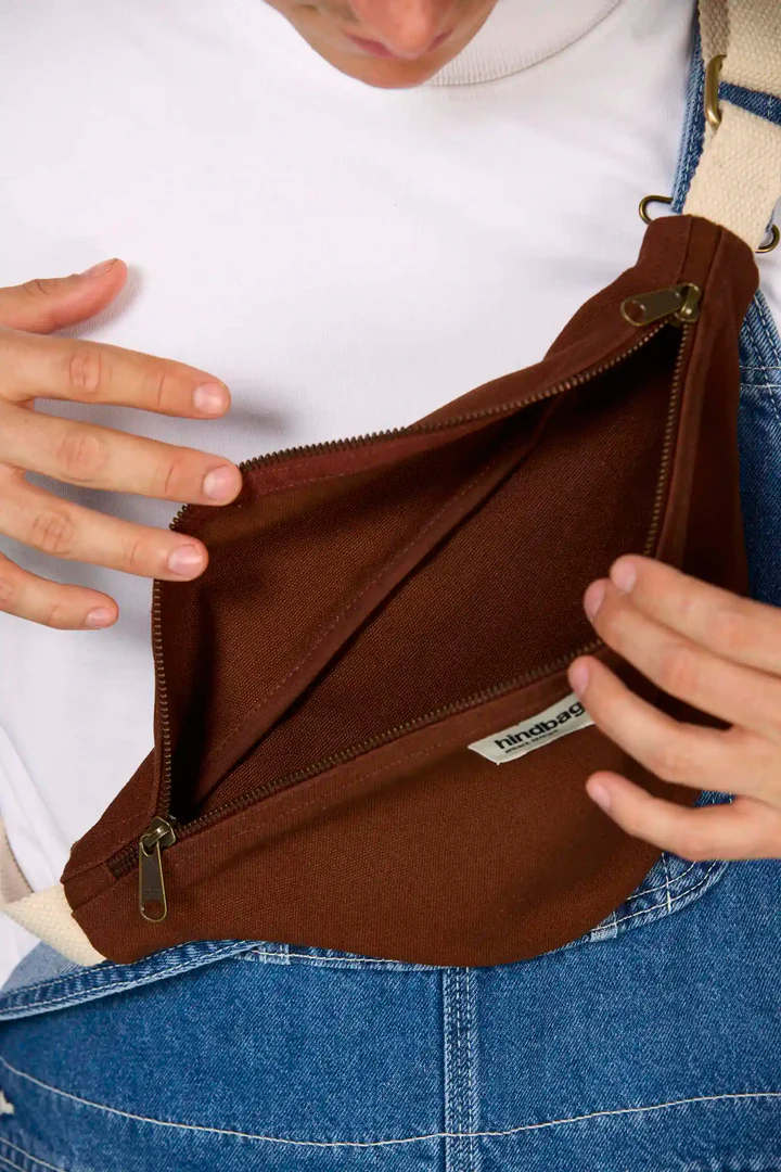 HINDBAG - Sac Banane Olivia - Chocolat – Image 2