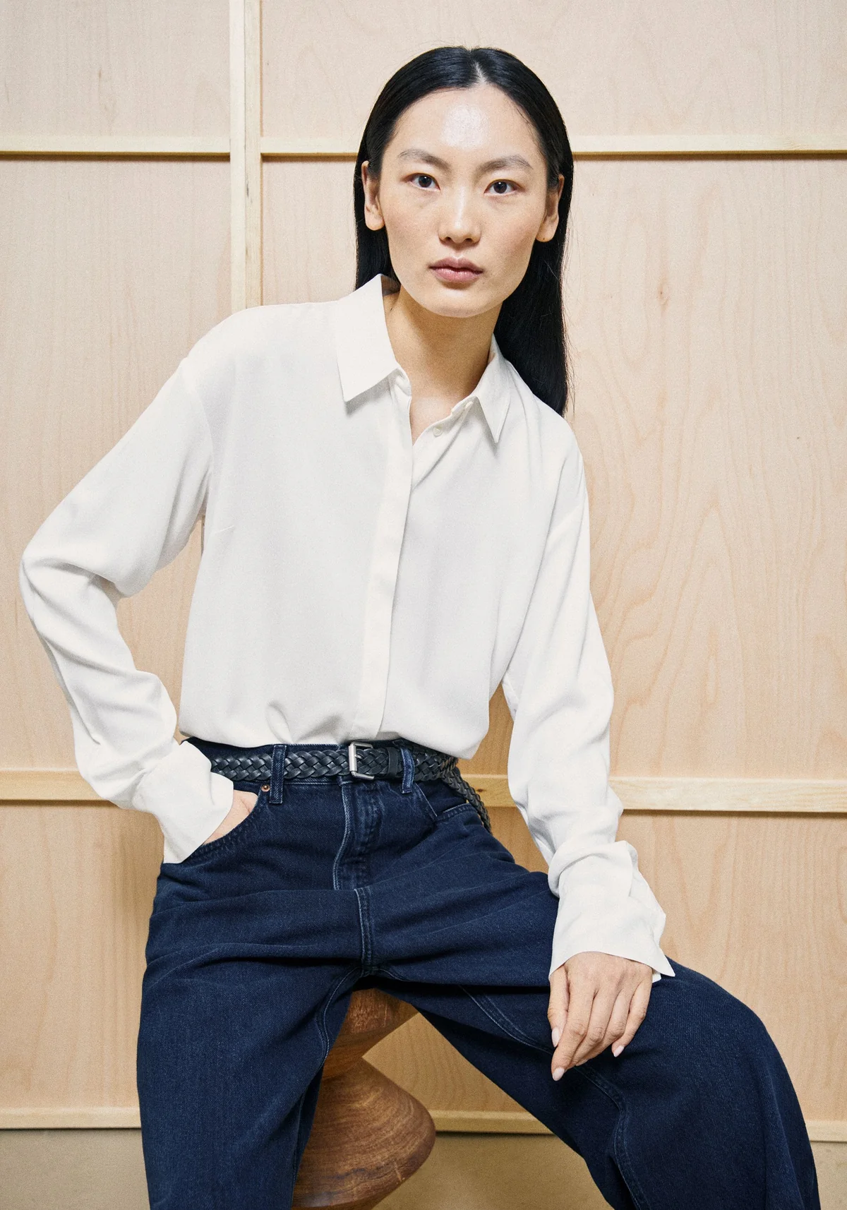 armed-larisaana-off-white